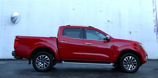 2020 Nissan Navara - Thumbnail