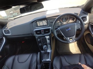 2013 Volvo V40 - Thumbnail