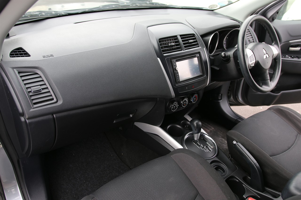 2010 Mitsubishi RVR
