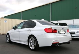 2013 BMW 335i - Thumbnail