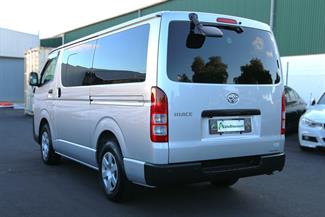 2024 Toyota HIACE - Thumbnail