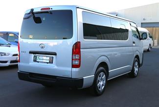 2024 Toyota HIACE - Thumbnail