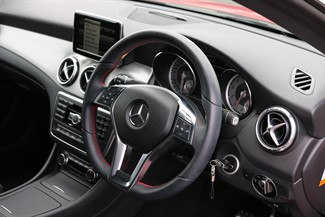 2014 Mercedes-Benz CLA250 - Thumbnail