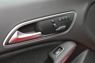 2014 Mercedes-Benz CLA250 - Thumbnail