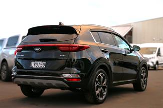 2019 Kia Sportage - Thumbnail