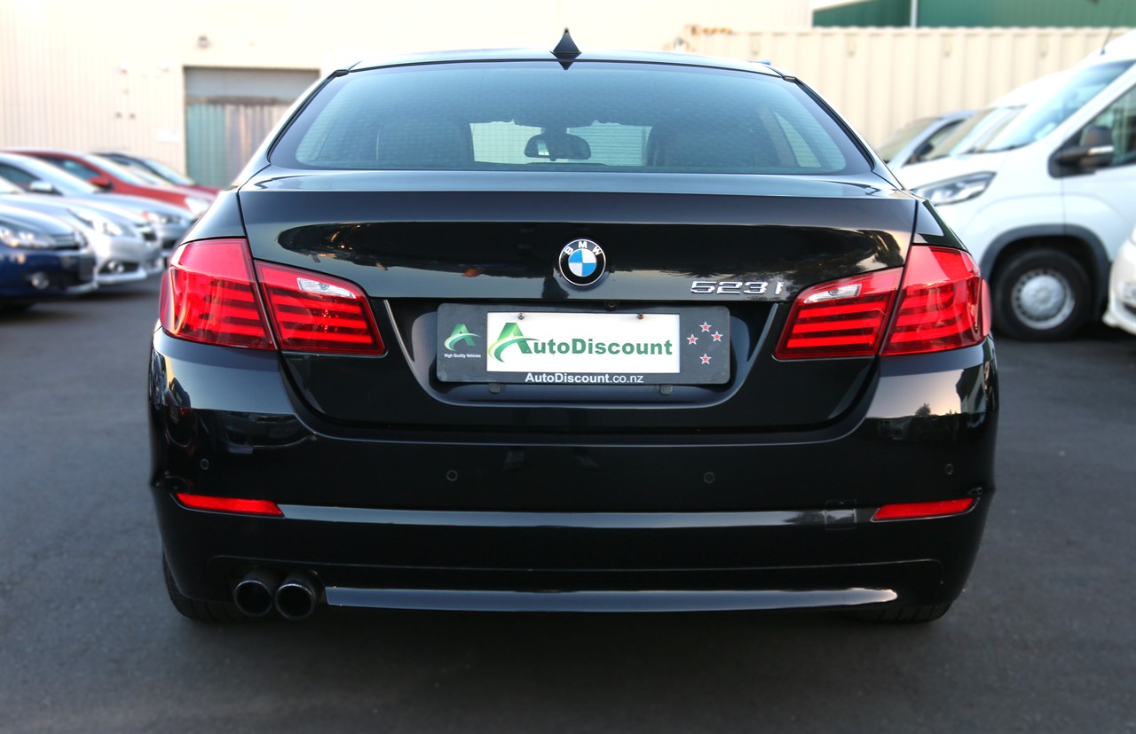 2012 BMW 523i