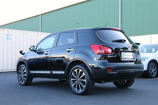 2013 Nissan Dualis - Thumbnail