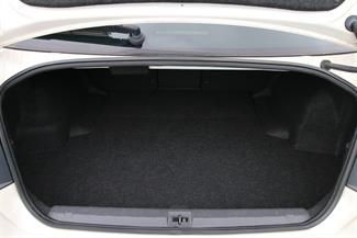 2014 Subaru Legacy - Thumbnail