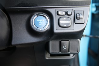 2013 Toyota Aqua - Thumbnail