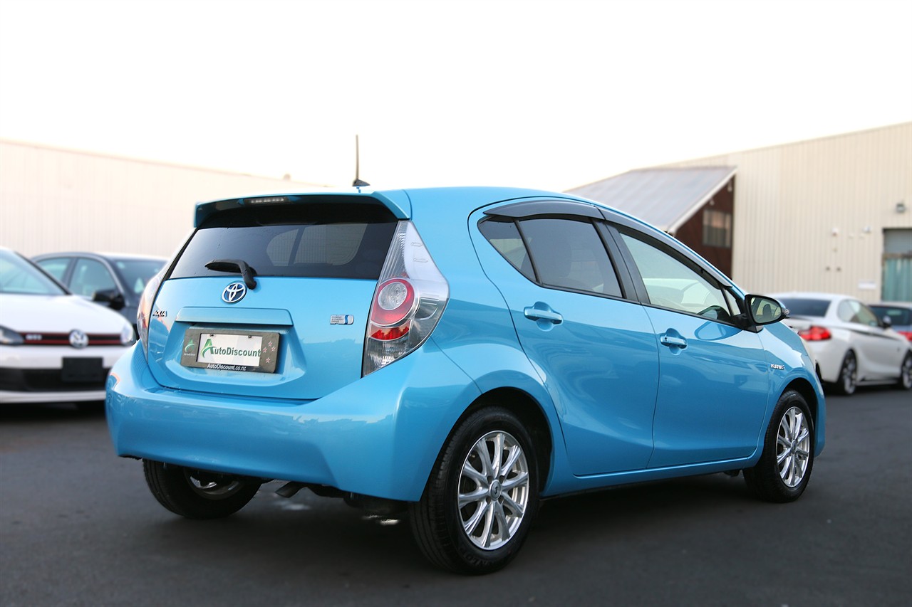 2013 Toyota Aqua
