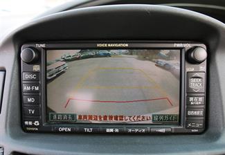 2005 Toyota Estima - Thumbnail