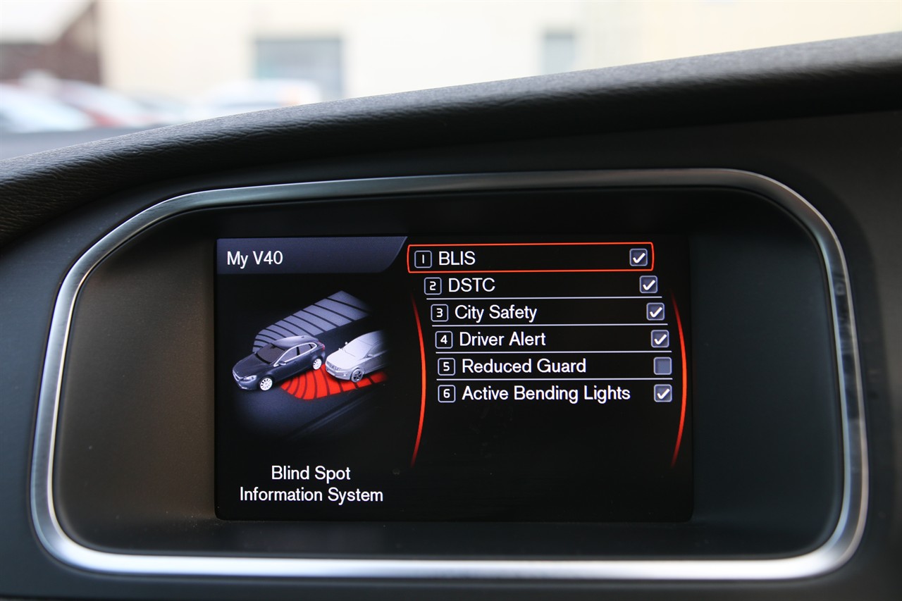 2014 Volvo V40