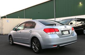 2014 Subaru Legacy - Thumbnail