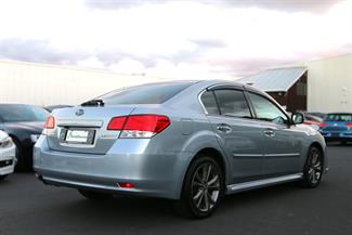 2014 Subaru Legacy - Thumbnail