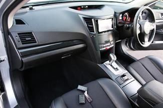 2014 Subaru Legacy - Thumbnail