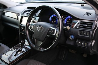 2015 Toyota Camry - Thumbnail