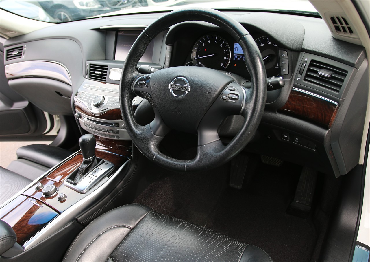 2012 Nissan Fuga