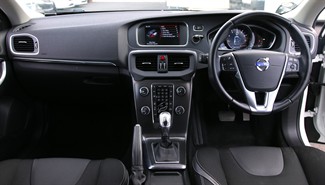 2013 Volvo V40 - Thumbnail