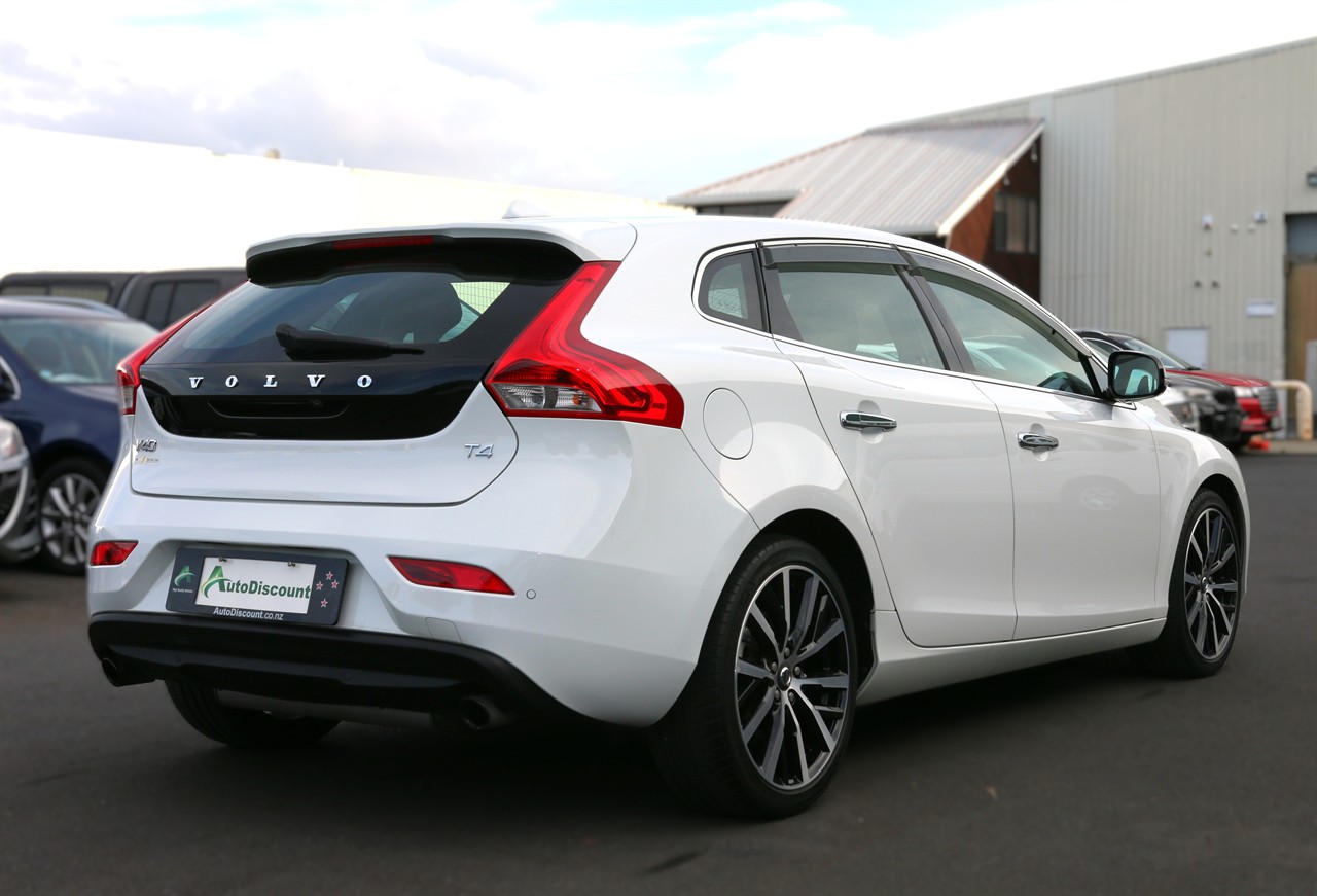 2013 Volvo V40