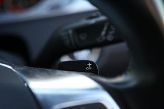 2014 Volkswagen Passat - Thumbnail