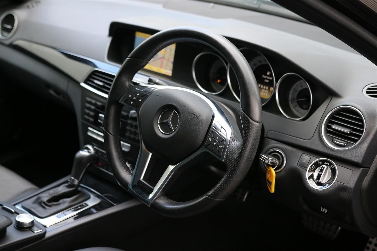2011 Mercedes-Benz C 200