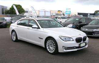 2013 BMW 740i - Thumbnail