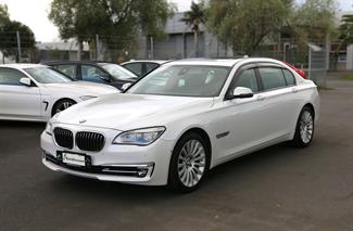 2013 BMW 740i - Thumbnail