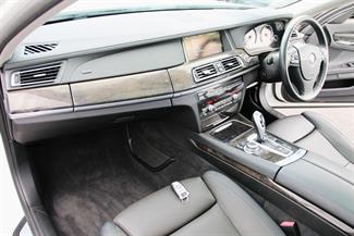 2013 BMW 740i - Thumbnail