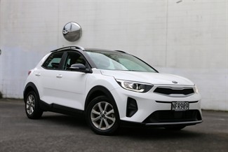 2021 Kia Stonic - Thumbnail