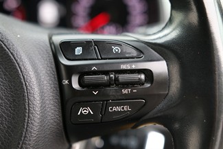 2021 Kia Stonic - Thumbnail
