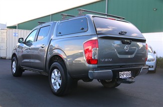 2018 Nissan Navara - Thumbnail