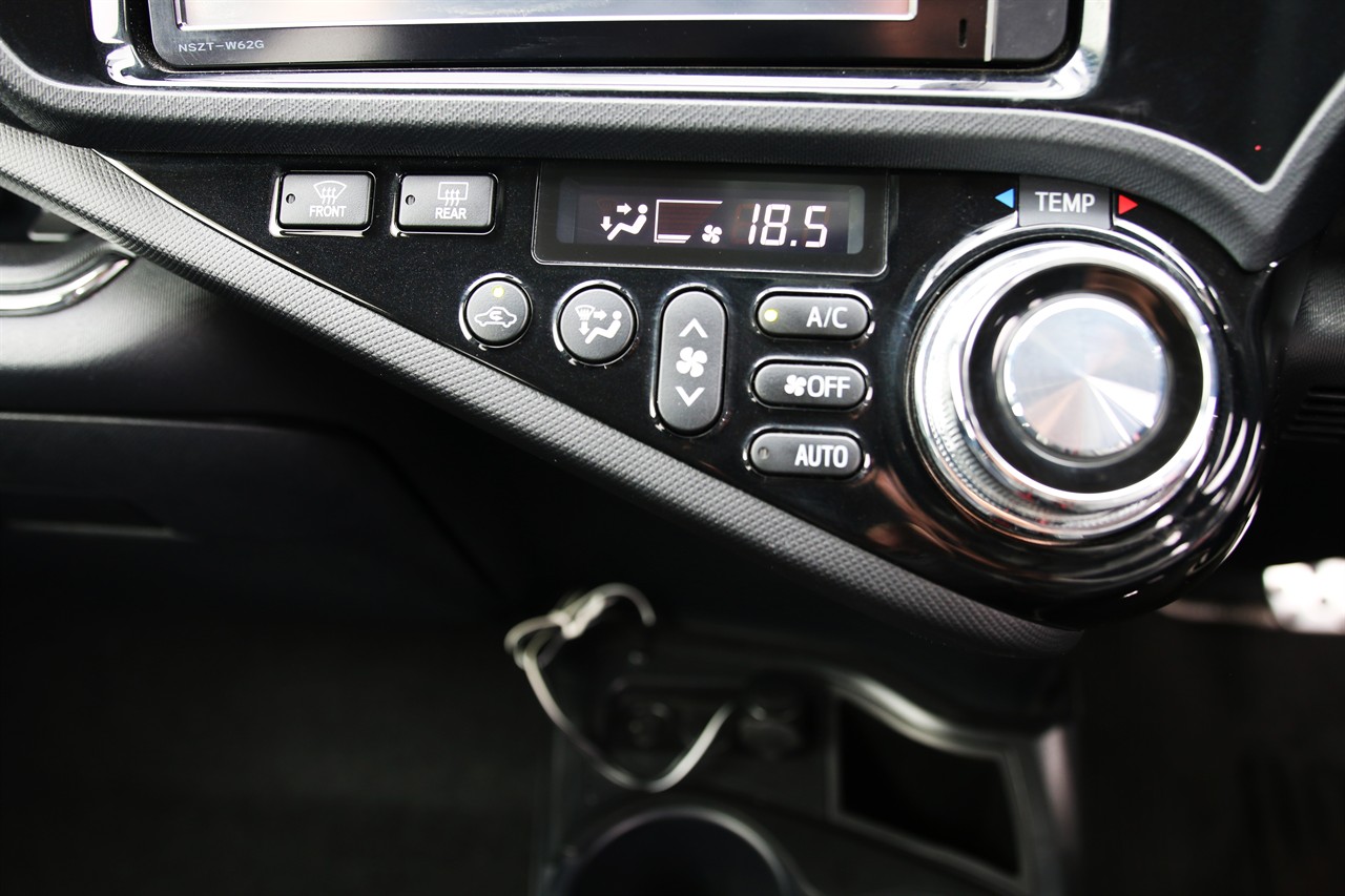 2014 Toyota Aqua