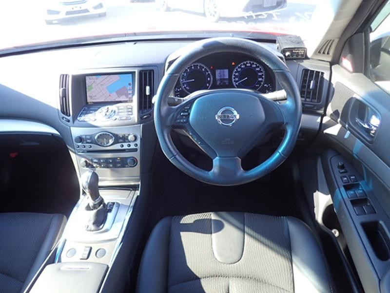 2013 Nissan Skyline