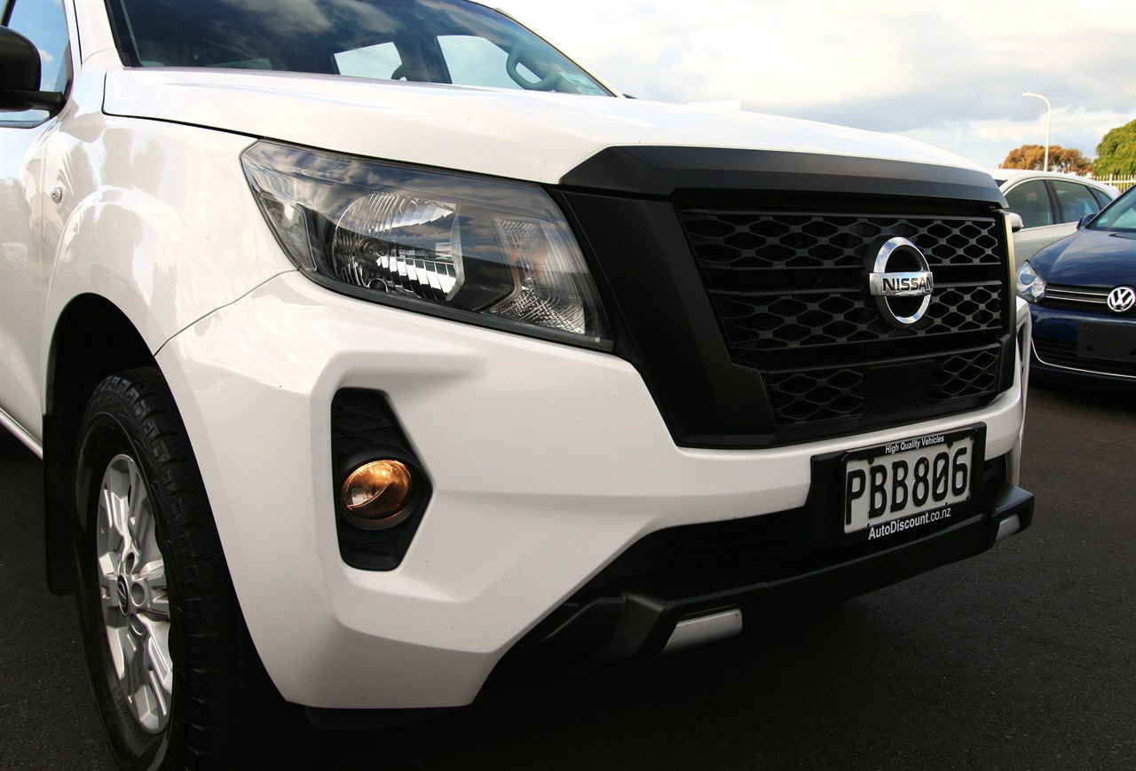 2022 Nissan Navara