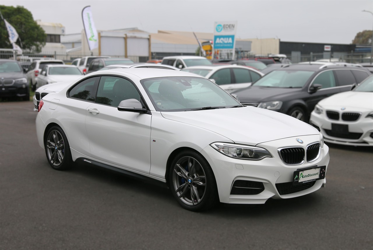 2014 BMW M235i