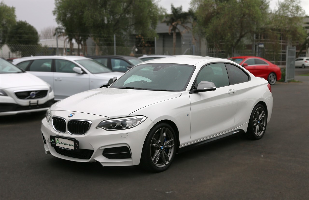 2014 BMW M235i