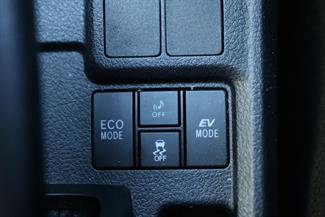 2018 Toyota Corolla - Thumbnail