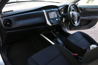 2018 Toyota Corolla - Thumbnail