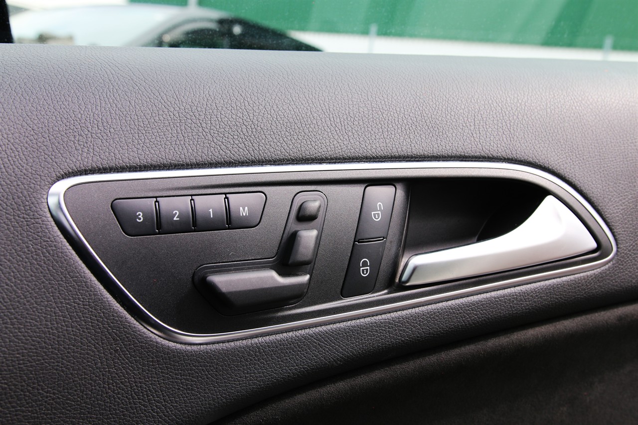 2013 Mercedes-Benz A 180