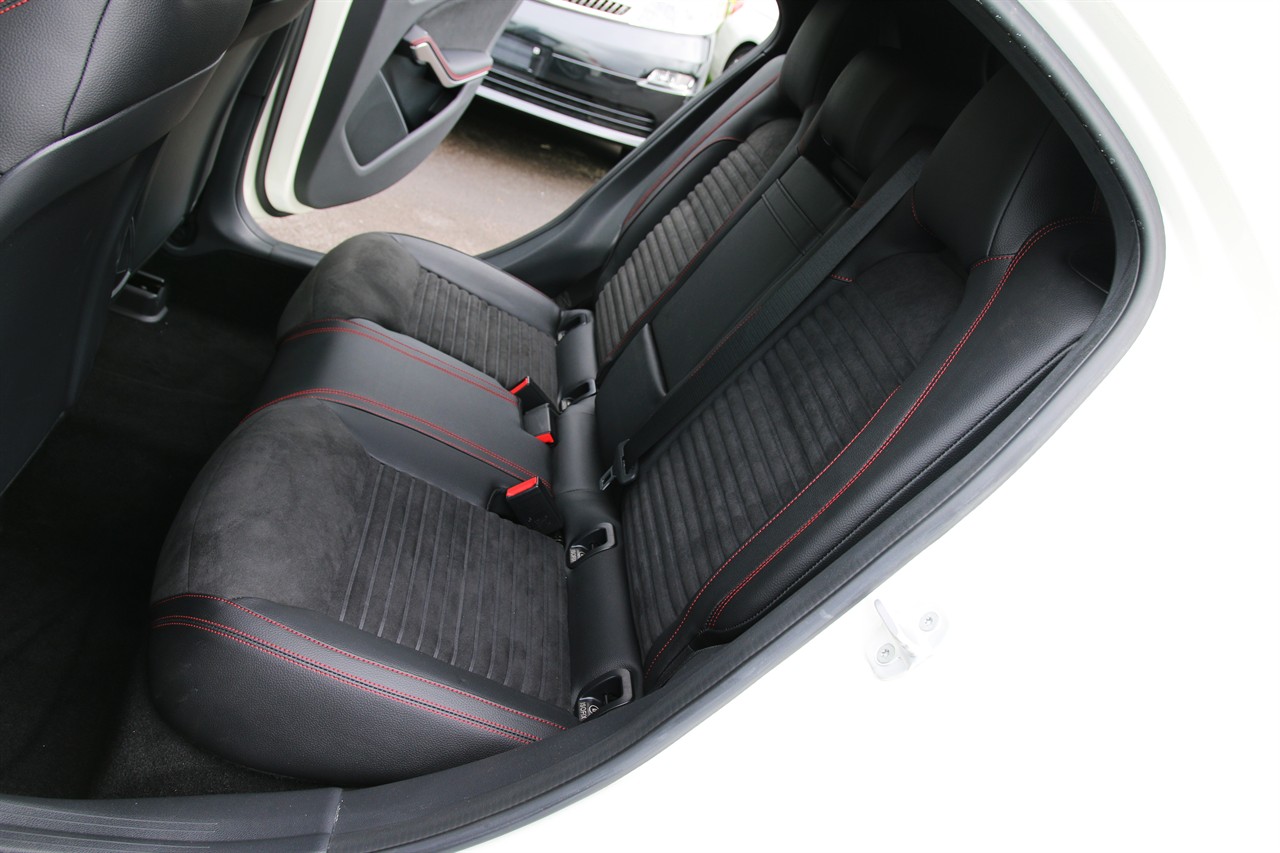 2013 Mercedes-Benz A 180