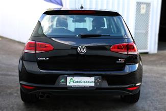 2013 Volkswagen Golf - Thumbnail